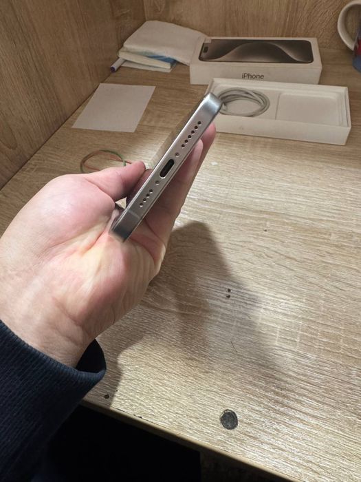 Продам iphone 15pro max e sim