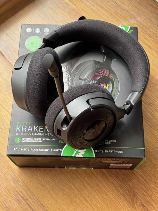 Razer Kraken V4 fullbox