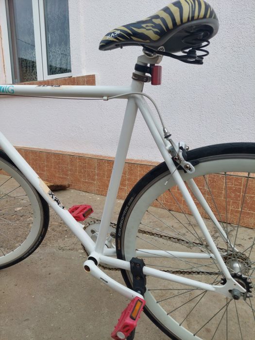 Bicicleta semicursiera