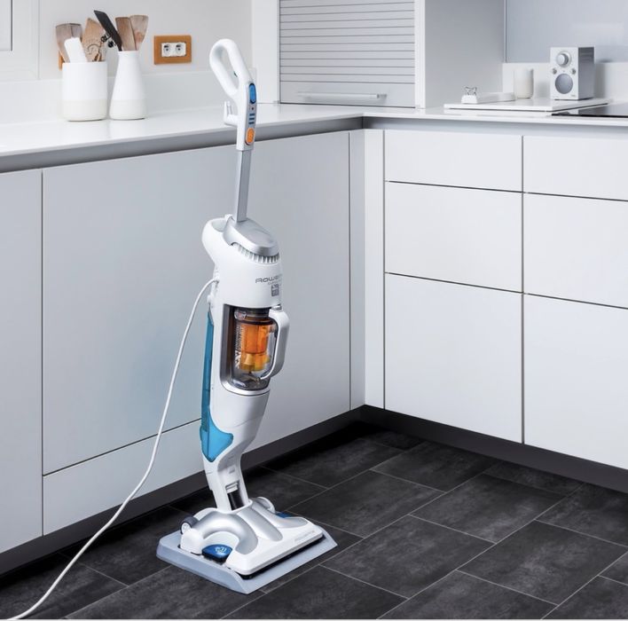 Aspirator Rowenta cu aburi Clean&Steam