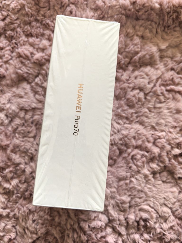 Запечатан с 3 години гаранция Huawei Pura 70