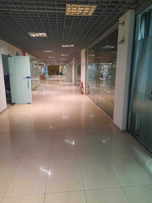 Магазин/офис под наем в център на Пловдив