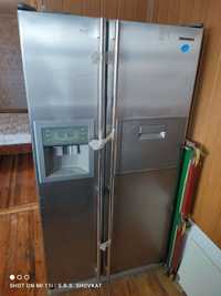 Продам-Большой-Холодильник.SAMSUNG