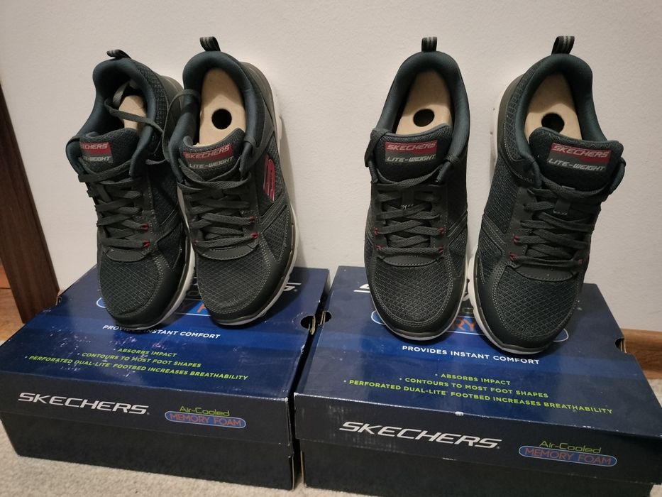 Vand adidasi SKECHERS nr 40