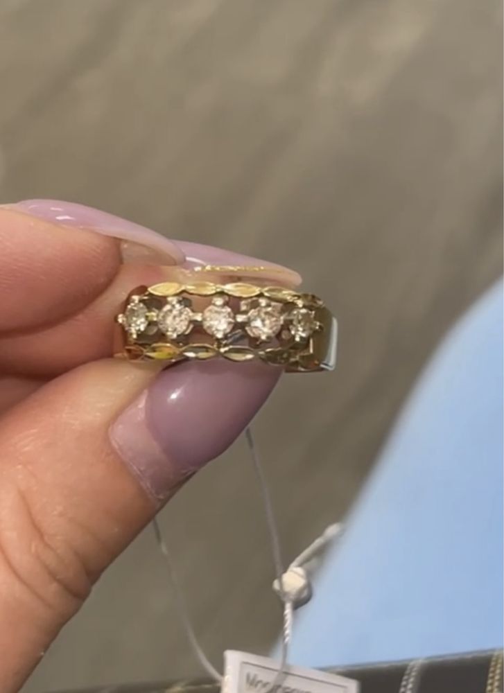 Кольцо-дорожка с бриллиантами