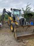 buldoesxcavator  BL 71 plus