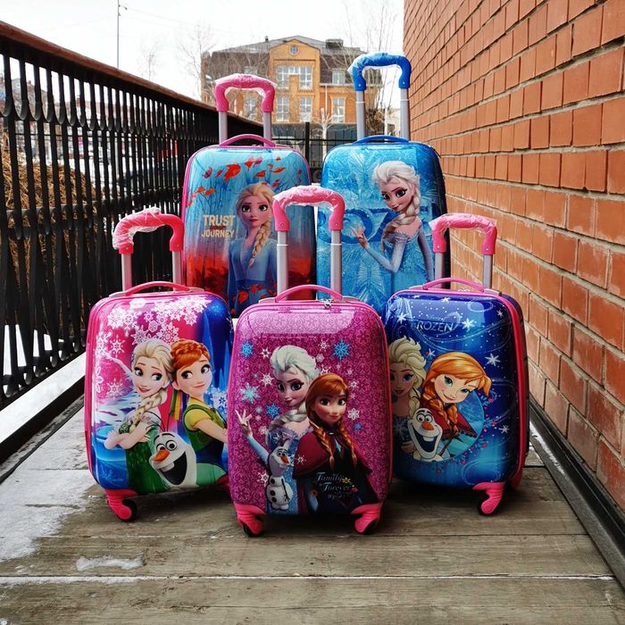 Детские чемоданы и комплекты с рюкзаком