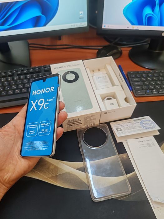 Honor X9c 8/256gb(2025)1oylik telefon ideal iwlawi zur aybi yuq tozza