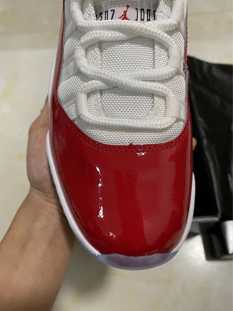 Air Jordan 11 Retro Cherry (2022)