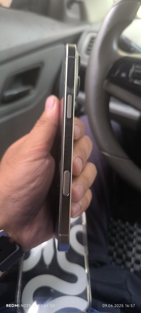 iPhone 16 pro max