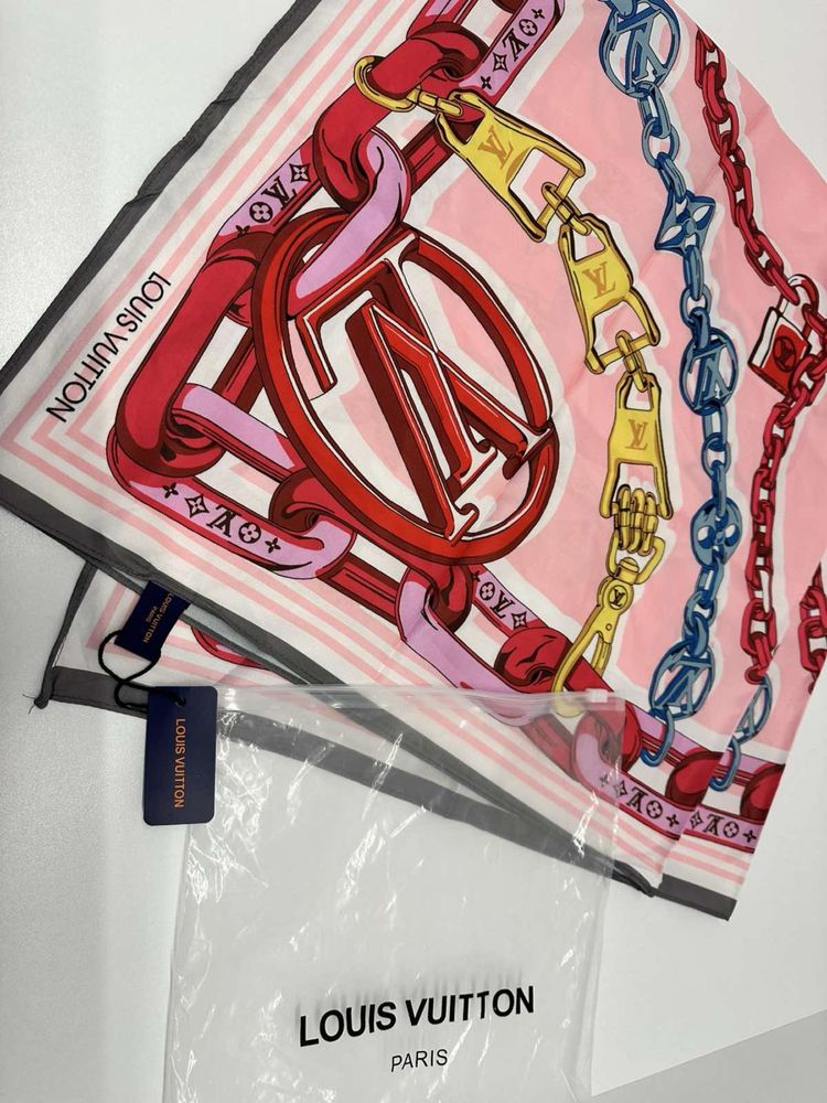 Шал Louis Vuitton