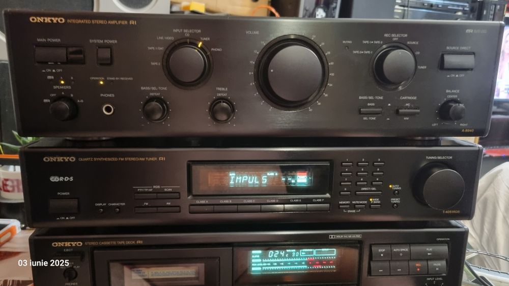 Linie audio completă Onkyo