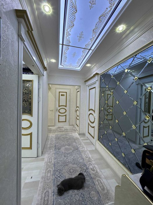 Квартира сотилади 3 хона удвоенный зал