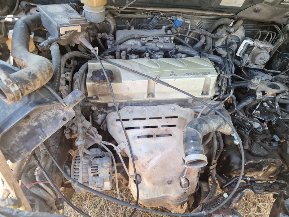 Mitsubishi Outlander ATM 2.4 Мицубиши Аутлендър 2005г. бензин 2,4, 4х4