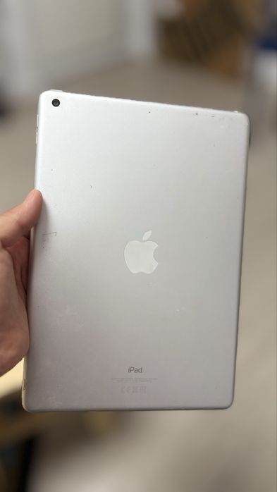 iPad 9th Gen A2602 Neverlock 64 GB-Face ID OK-Baterie 94%-Vezi Anunt-