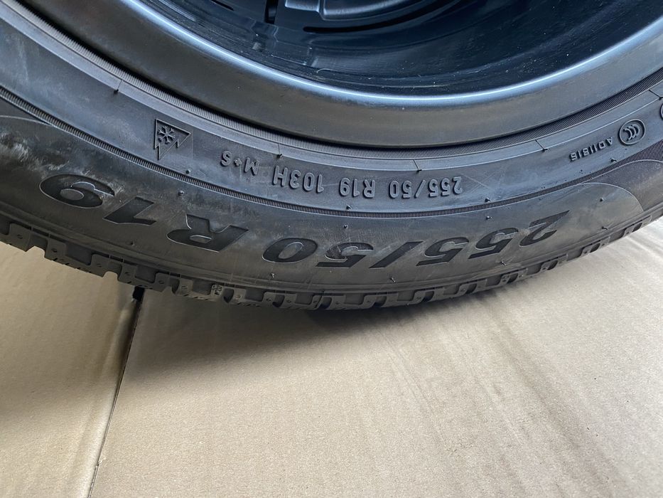 255/50/19 Пирели Зимни