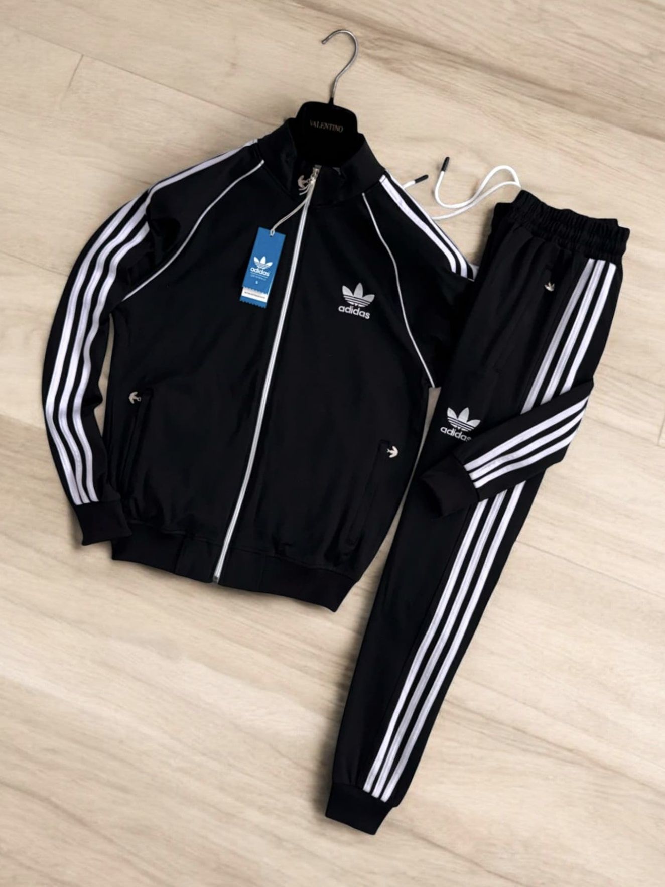 Trening Barbati Sigla Cusuta Adidas Nike Puma