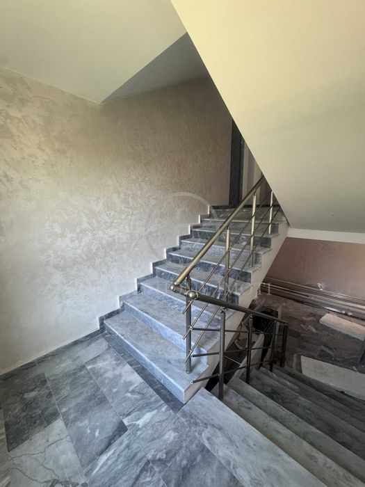 Продава се Двустаен апартамент в Пловдив, Христо Смирненски - 70 кв.м за 1093 €/кв.м - Снимка #11