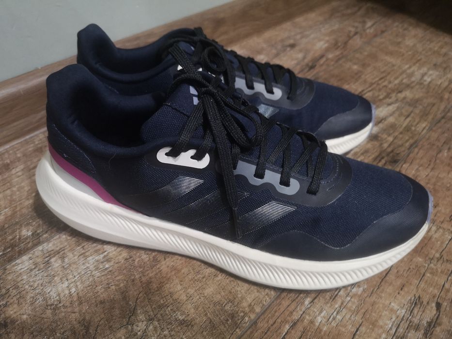 Adidas, оригинални маратонки, номер 41