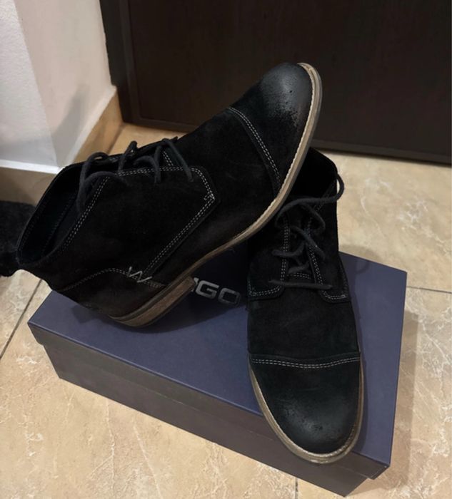 Pantofi înalți Bigotti din piele întoarsă, masura 39