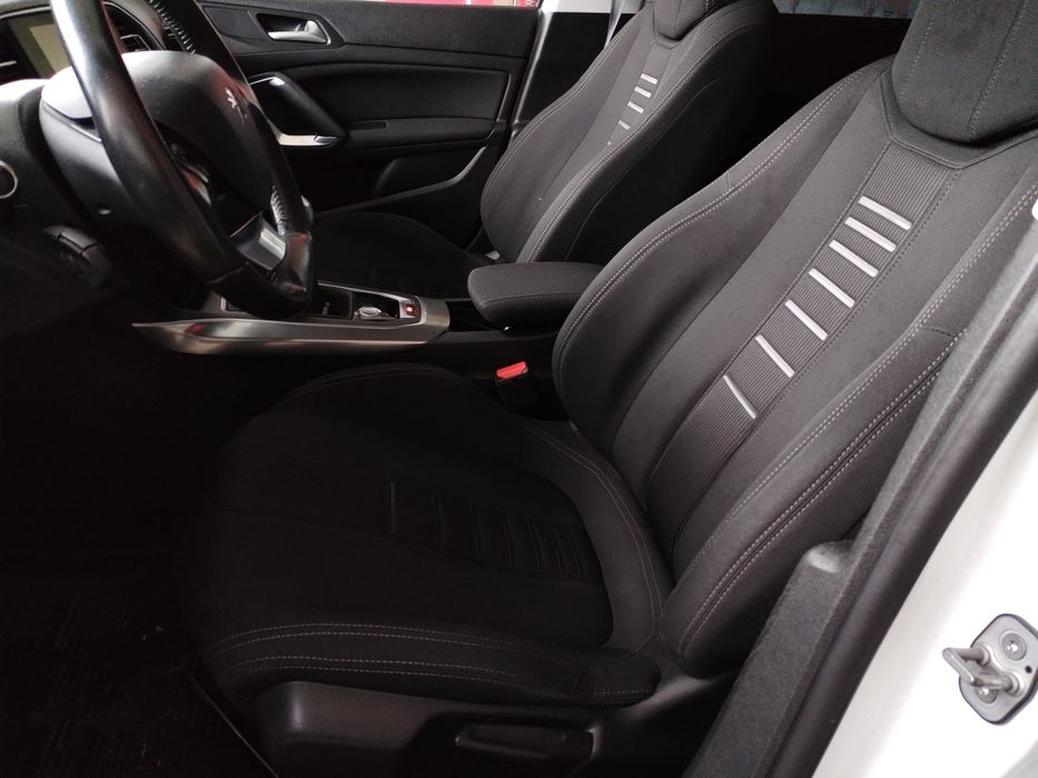 Peugeot feline 308 GT Line 1.6 benzină