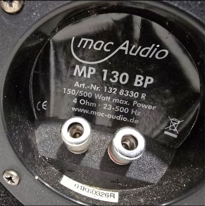 Subwoofer auto Mac Audio cu statie/amplificator