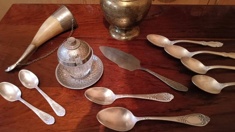 Посуда. Предметы из мельхиора и латуни винтаж.