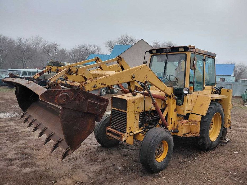 Massey Ferguson MF50H экскаватор-погрузчик