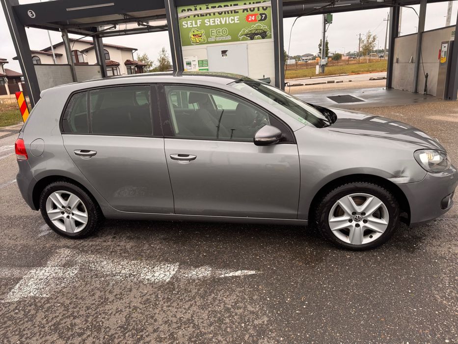 Vând volkswagen golf 6