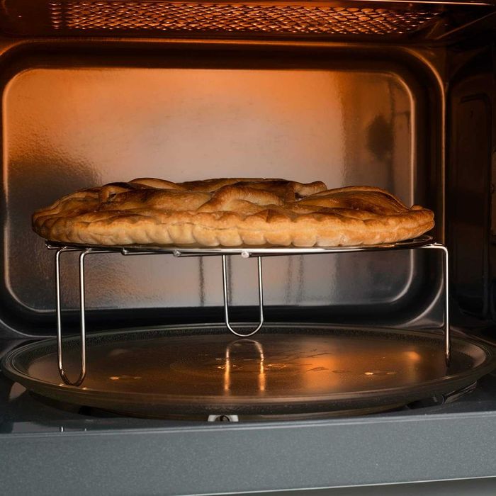 НОВА Микровълнова фурна с грил Black and Decker 900W  с Гаранция