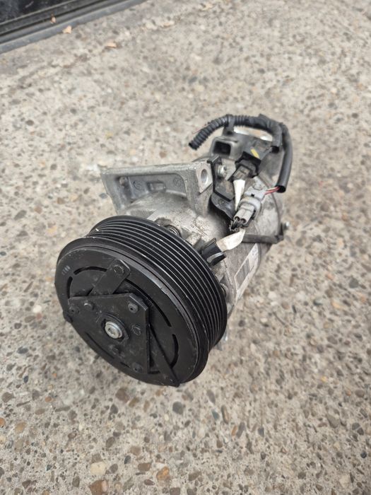 Compresor Ac/Clima Renault Clio4/Captur/Sandero/Megan4. 0.9Tce
