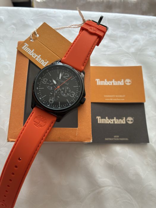 В продаже часы Timberland .