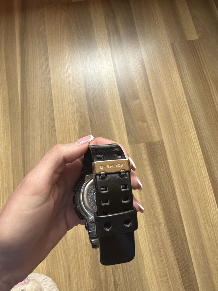 2 часовника Casio G-Shock