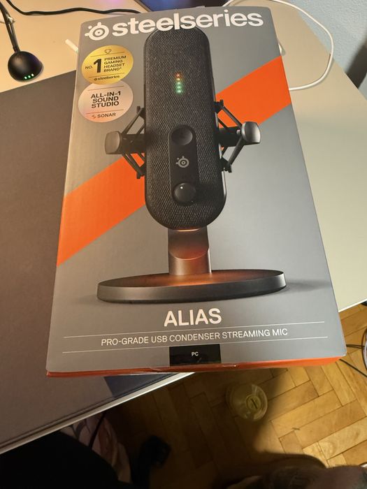 Microfon Steelseries Alias
