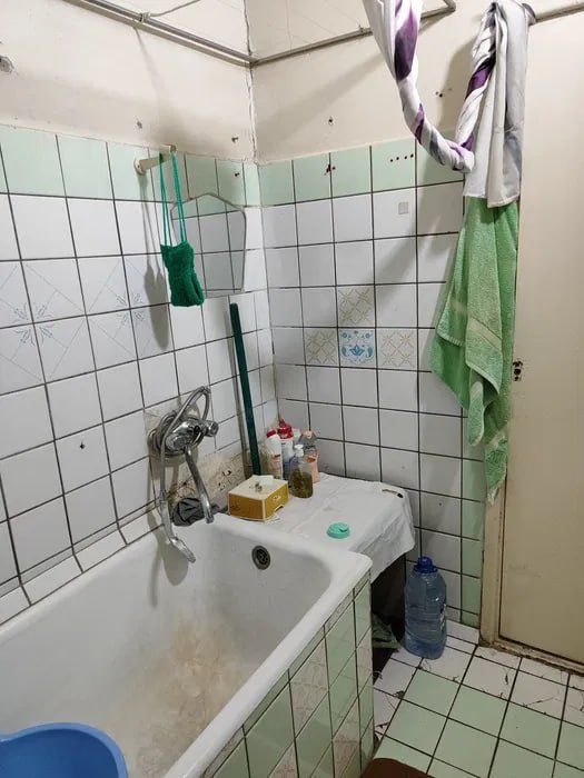 Продаю 1 комнатную квартиру Янгихаёт Спутник 17