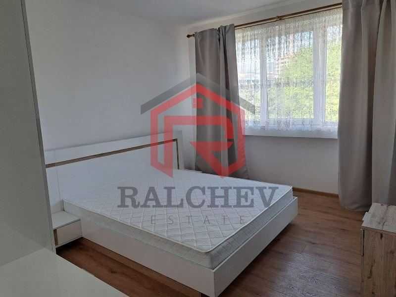 Дава се под наем Тристаен апартамент в Варна, Чайка - 77 кв.м за 561 € - Снимка #8