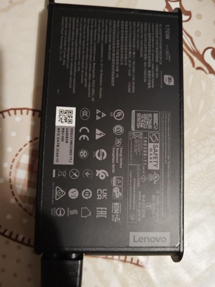 Lenovo LOQ 15ARP9