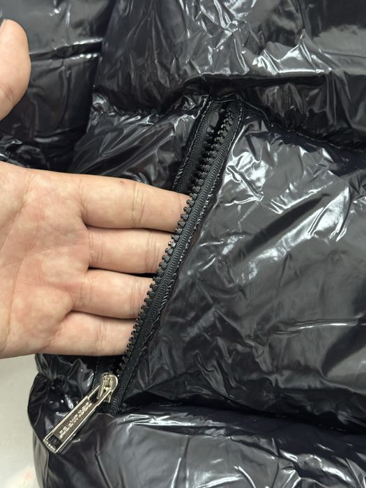 ТОП Dsq*ared2 яке черно с качулка