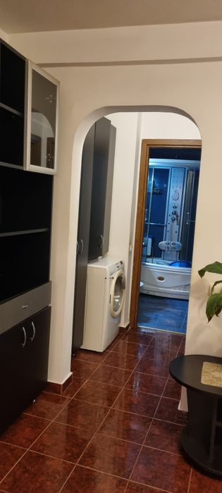 Apartament centro rm.vâlcea 3 cameretta 1 ,