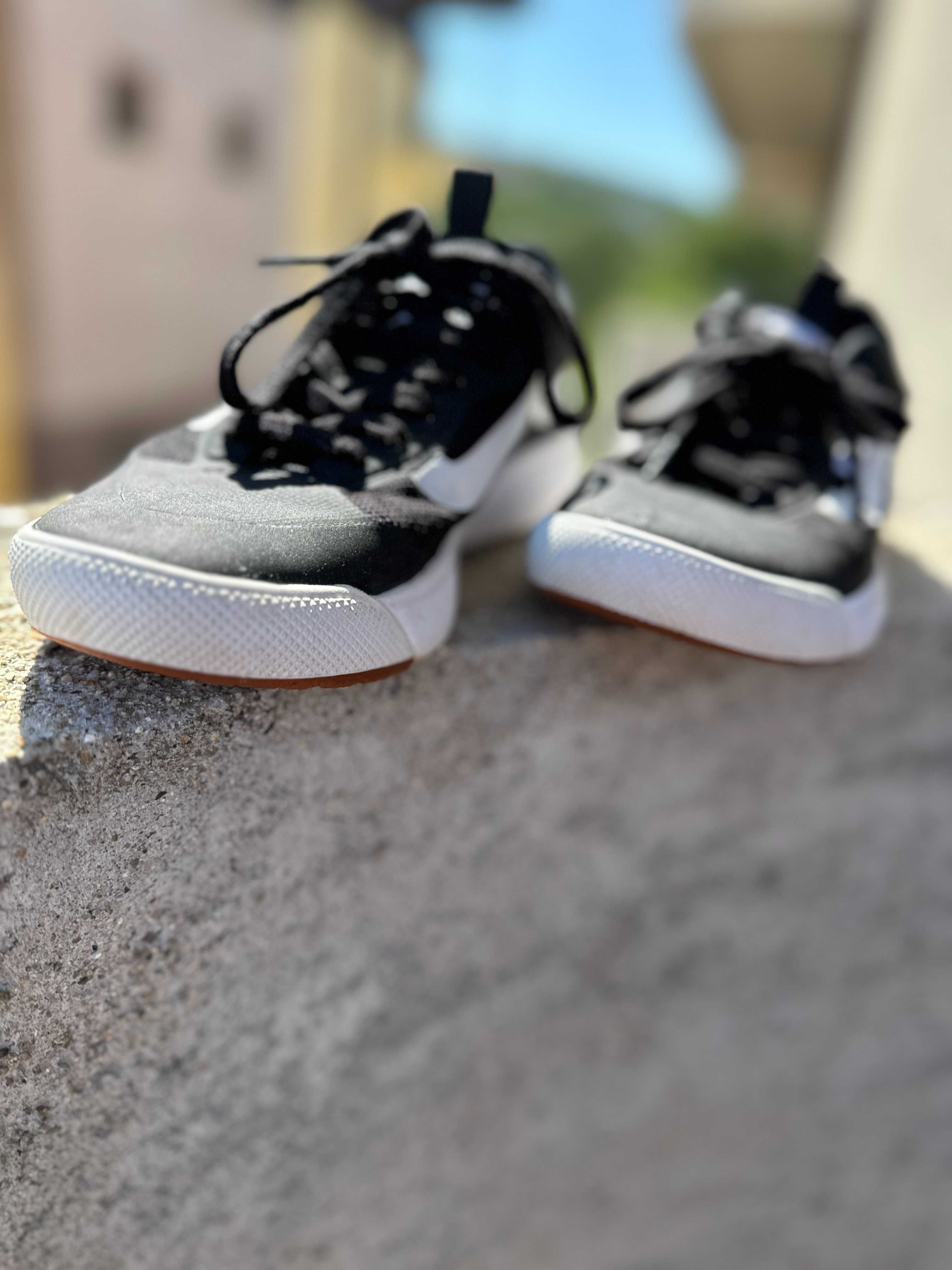 Маратонки Vans UA UltraRange EXO