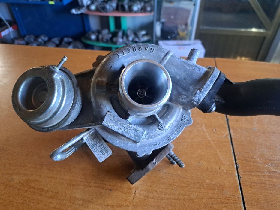 Turbo Alfa Romeo Giulietta Fiat 500L Doblo Punto Linea 1.6D (07-14)