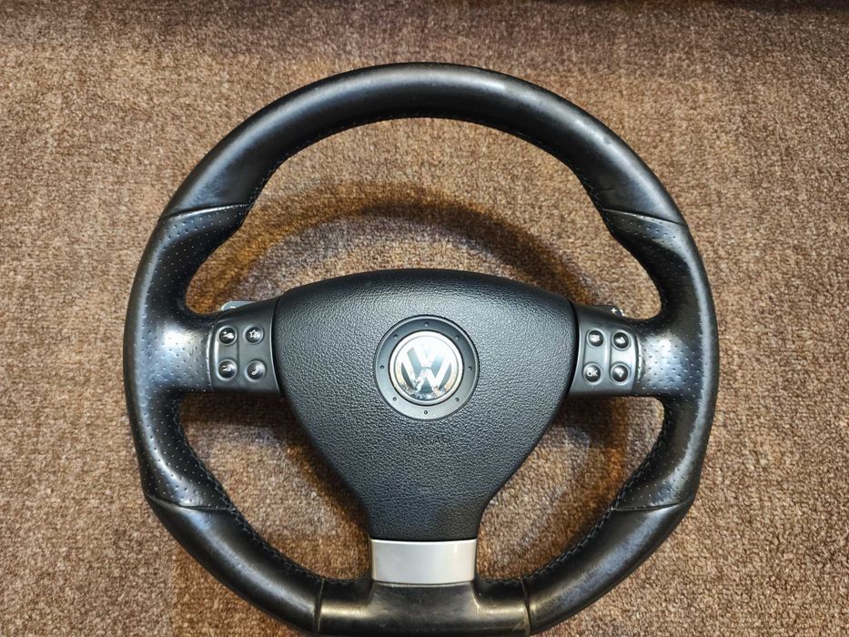 Golf 5 GTI Мултиволан с airbag