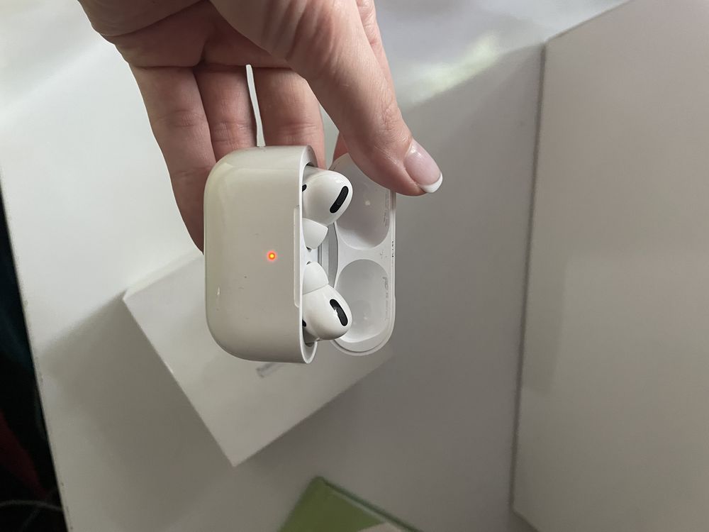 Наушники Apple AirPods Pro белый Оригинал