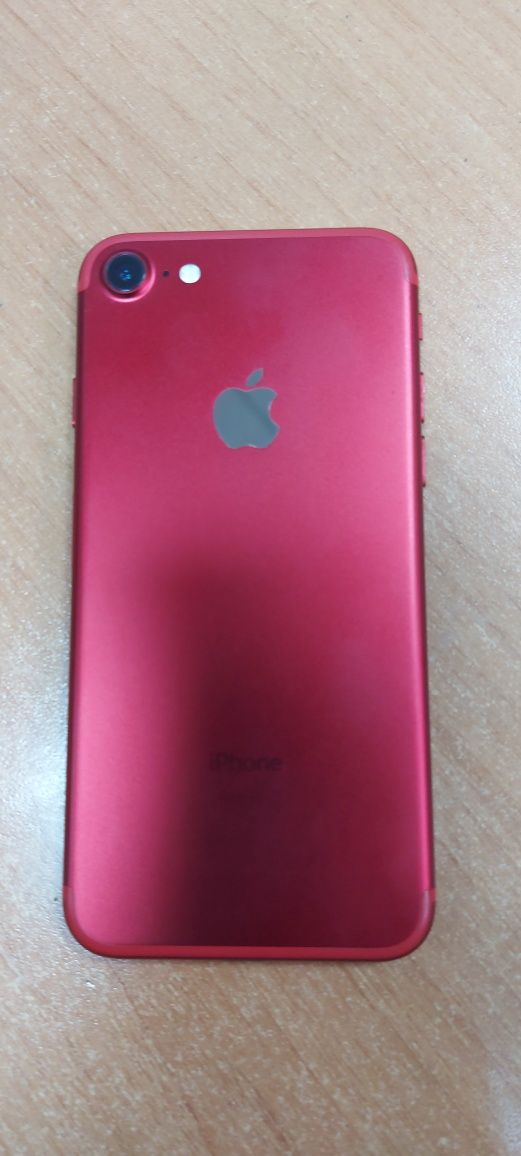 iphone 7 RED 128GB-Без забележки!