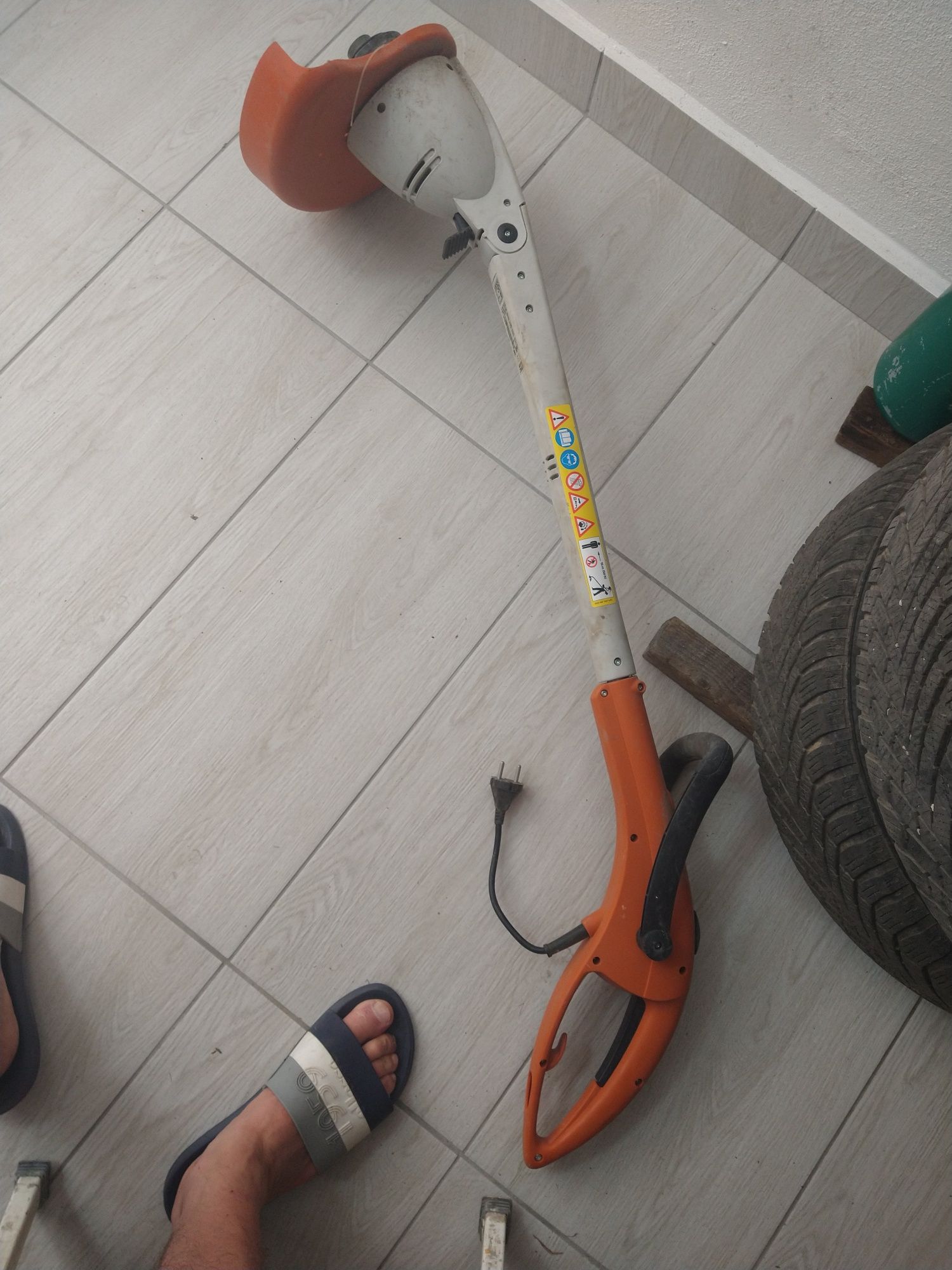 Vînd coasă electrică STIHL FSE31