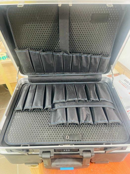 Geanta (troller) scule B&W Profi Case Type GO 120.04/P Neagra