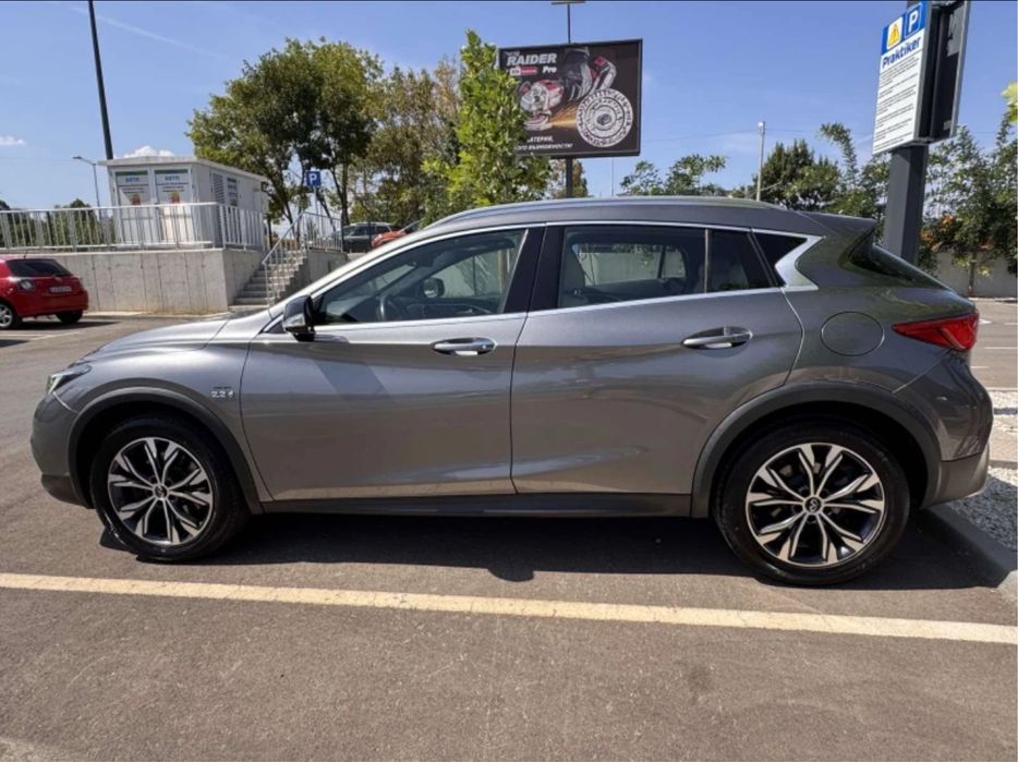 Infiniti QX30 2.2D-4X4 AWD Sunroof