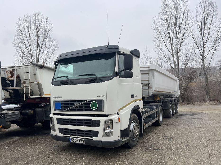 Ansamblu captractor+ bena