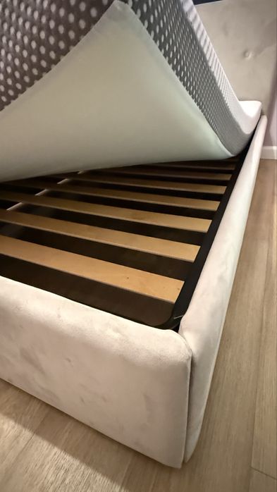 Pat+ somiera deosebita