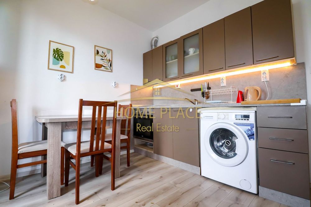 Дава се под наем Двустаен апартамент в Варна, Базар Левски - 65 кв.м за 408 € - Снимка #2